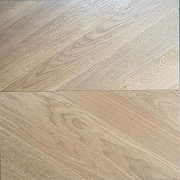 CROWNWOOD Urban Французская елка (45°) Дуб Honey натур-селект, Лак 125 x 785 x 14 / 1.57м2