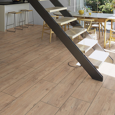 Kronotex Exquisit Plus  D4716 Каштан Пинот